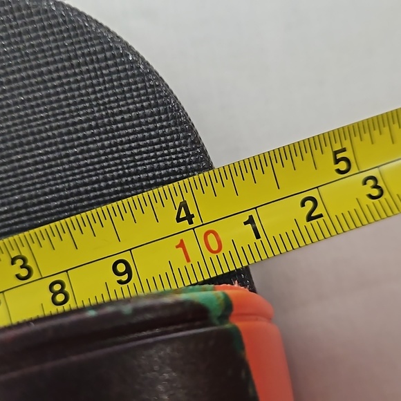 Flip Flops for Men, of a Women Print. B2 - Picture 12 of 12